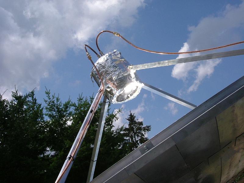 DSCF0004.jpg - ESEMPIO DI PARABOLA INSTALLATA IN VILLETTA PER LA RIPRODUZIONE DI cogenerazione termico elettrico  4 PRIMA GENERAZIONE